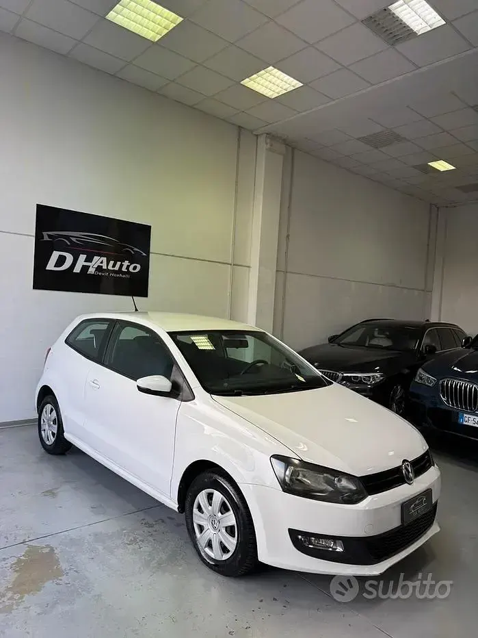 Usata VW Polo Comfortline 60 CV (44 kW) 2014 Bianco Berlina