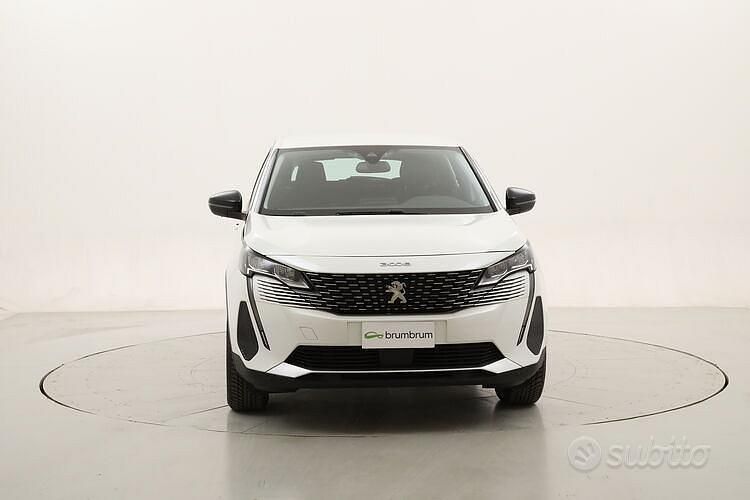 Usata Peugeot 3008 Active 131 CV (96 kW) 2022 Bianco SUV