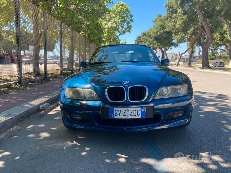 Begagnad BMW Z3 Efficient Dynamics 118 HK (86 kW) 2001 Blå Cab