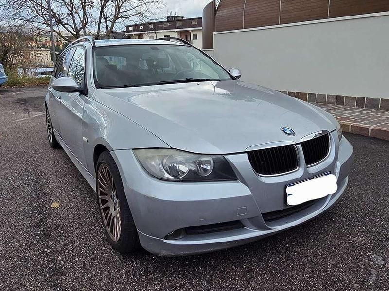 Usata BMW 320 M Sport 177 CV (130 kW) 2008 Grigio Station wagon