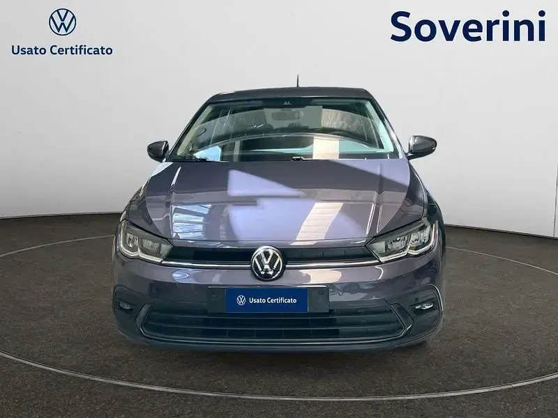 Usata VW Polo Life 80 CV (58 kW) 2024 Grigio scuro Utilitaria