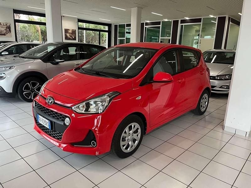 Usata Hyundai i10 Advanced 67 CV (49 kW) 2019 Rosso Utilitaria