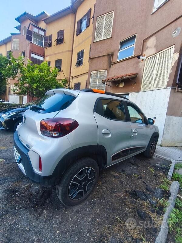 Usata Dacia Spring 18 kW (25 CV) 2022 Grigio Utilitaria