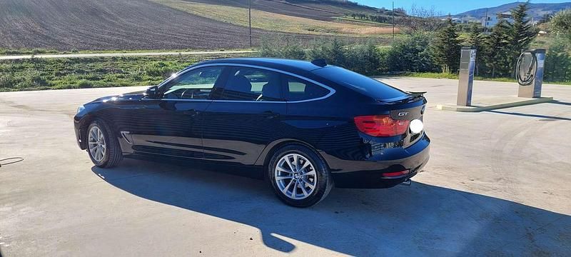 Usata BMW 318 Gran Turismo 143 CV (105 kW) 2015 Coupé