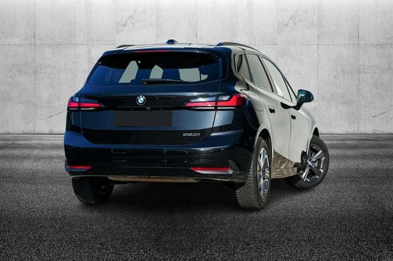 Usata BMW 220 Active Tourer 156 CV (114 kW) 2025 Nero Monovolume