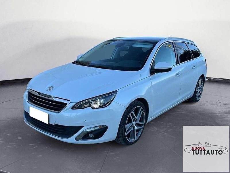 Bianco Usata 2015 Peugeot 308 Allure Station wagon | 8900 € (Molto cara) - Immagine 1/4
