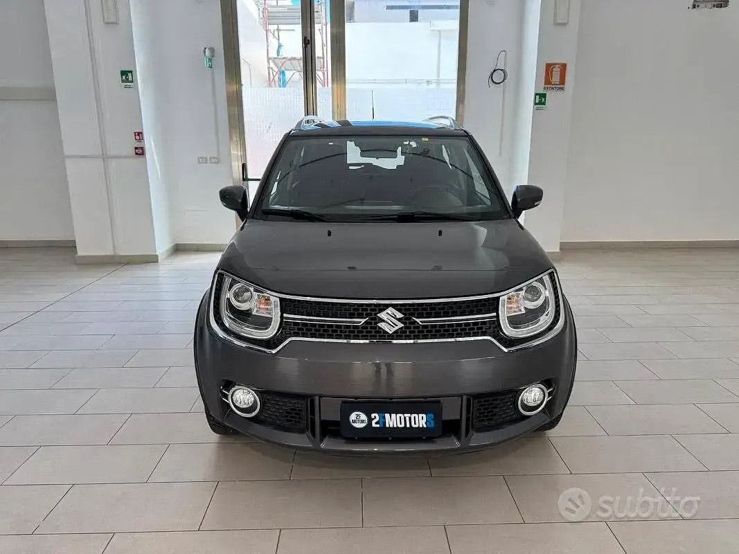 Usata Suzuki Ignis 90 CV (66 kW) 2019 Grigio SUV