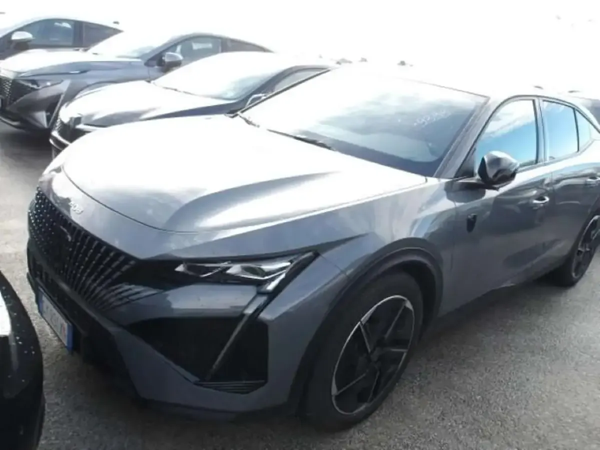 Usata Peugeot 408 GTi 136 CV (100 kW) 2025 Grigio SUV