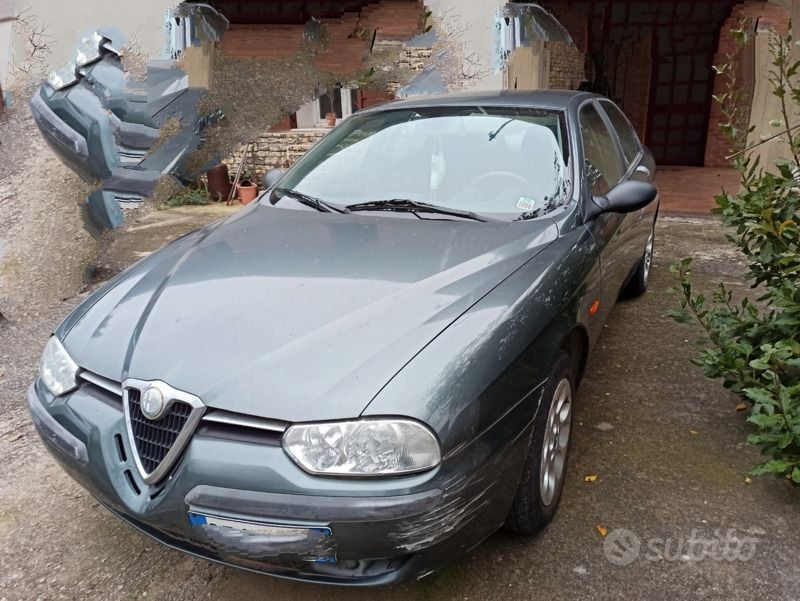 Grigio Usata 1998 Alfa Romeo 156 Tre volumi | 2000 € (Super prezzo) - Immagine 1/4