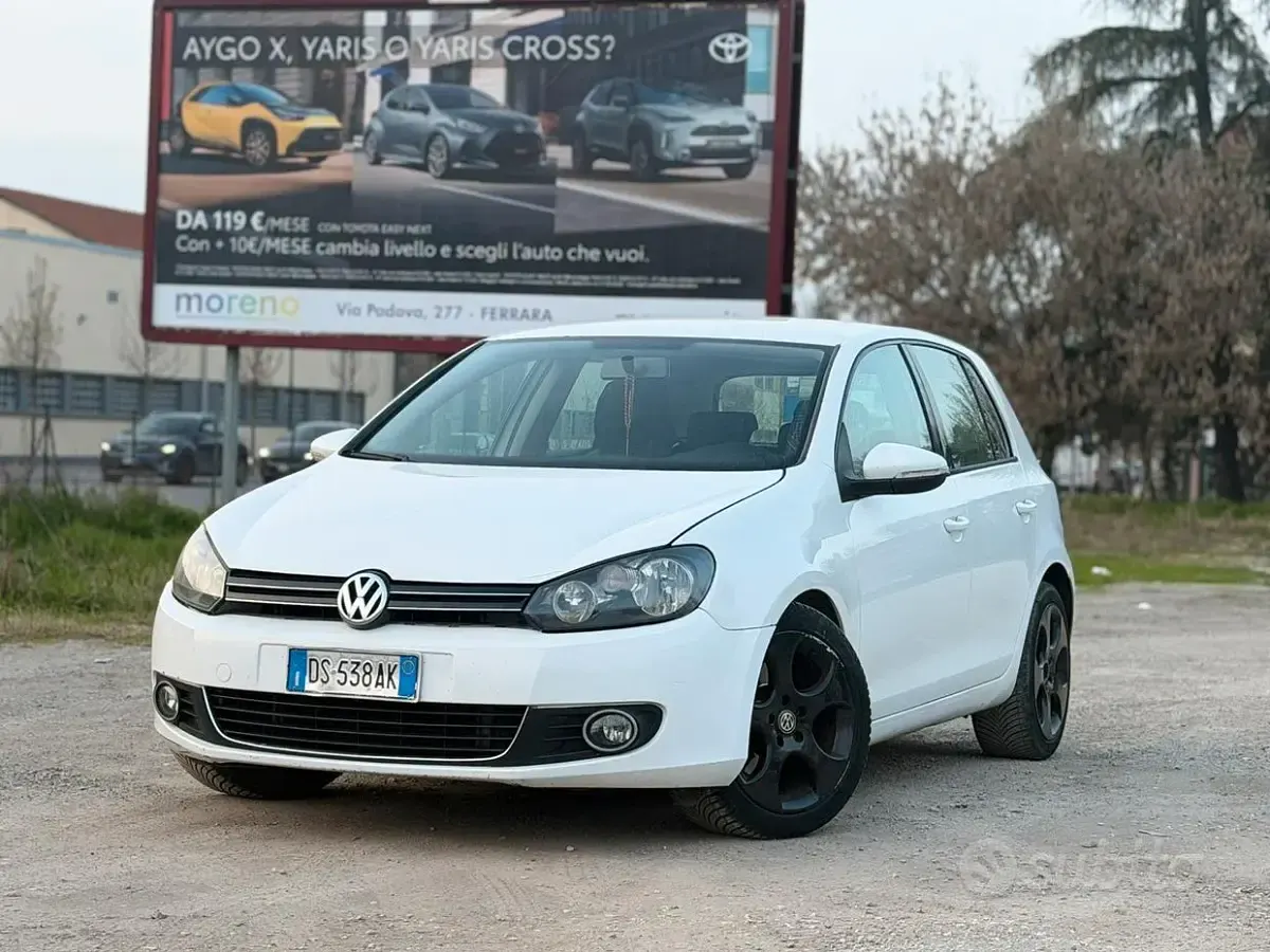 Usata VW Golf VI 160 CV (117 kW) 2009 Bianco Utilitaria
