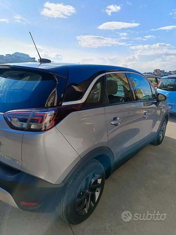 Usata Opel Crossland X S 102 CV (75 kW) 2020 SUV