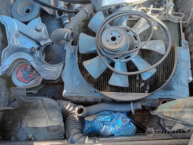 Usata Mitsubishi Pajero 1988 SUV