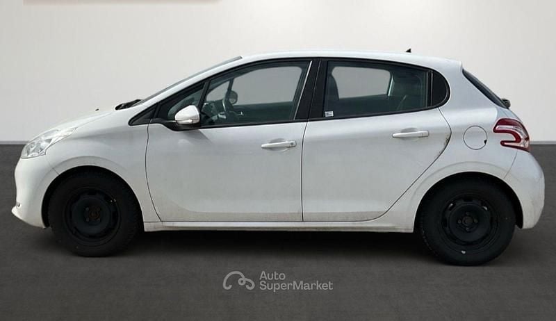 Usata Peugeot 208 83 CV (61 kW) 2015 Bianco Utilitaria