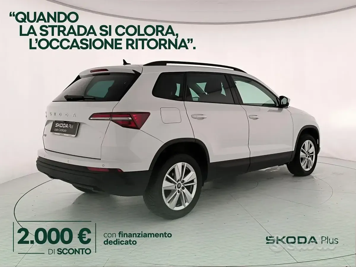 Usata Skoda Karoq Executive 150 CV (110 kW) 2025 Bianco SUV