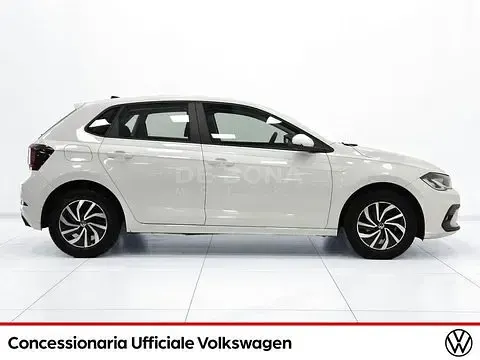 Usata VW Polo 80 CV (58 kW) 2021 Bianco Utilitaria