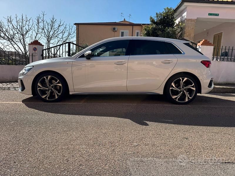 Usata Audi A3 S-Line 150 CV (110 kW) 2020 Bianco Berlina