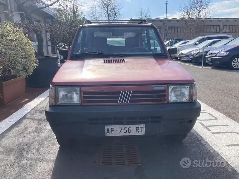Usata Fiat Panda 4x4 Club 50 CV (36 kW) 1994 Rosso Utilitaria