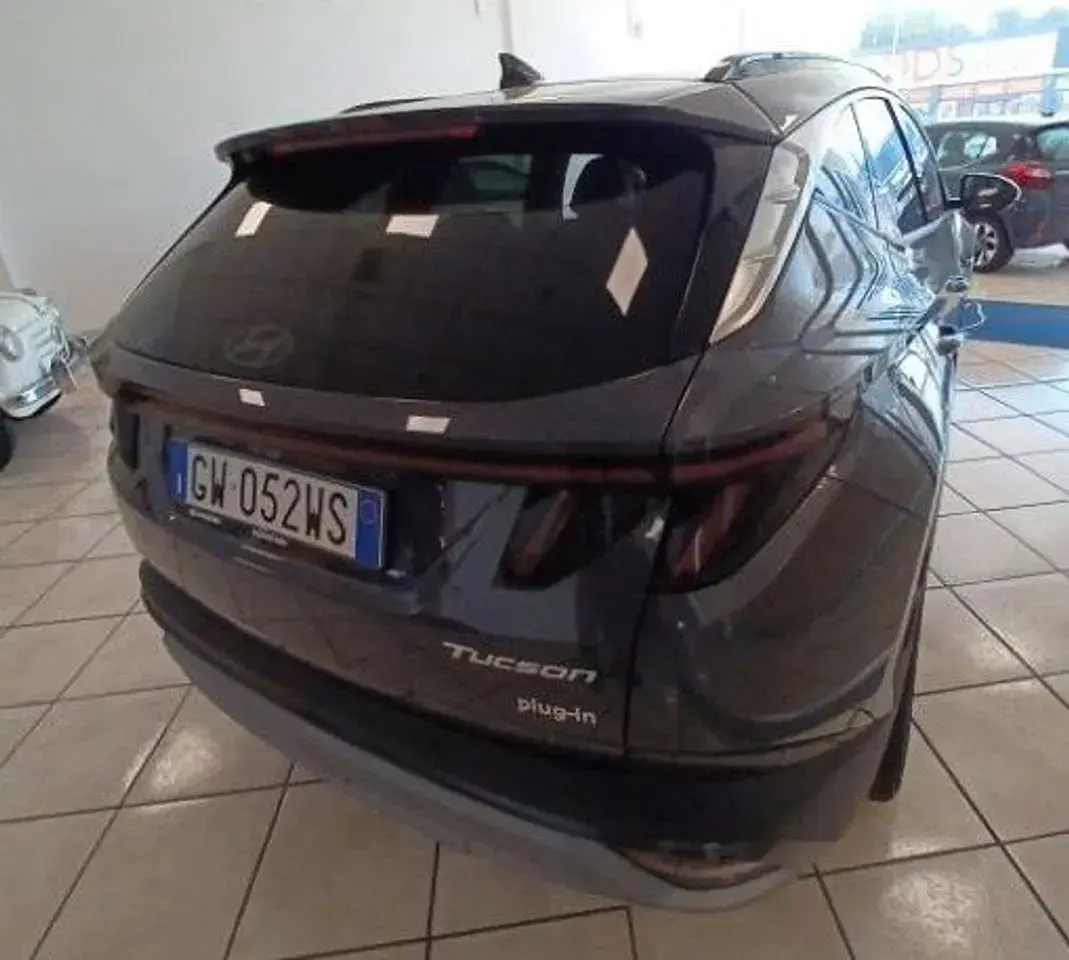 Usata Hyundai Tucson 160 CV (117 kW) 2024 Grigio SUV