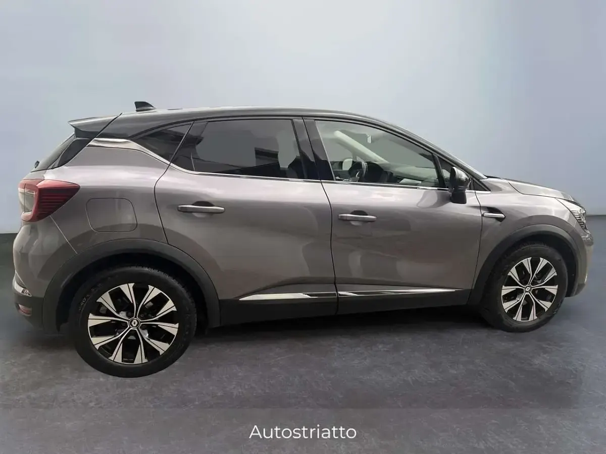 Usata Renault Captur Techno 143 CV (105 kW) 2023 Other SUV