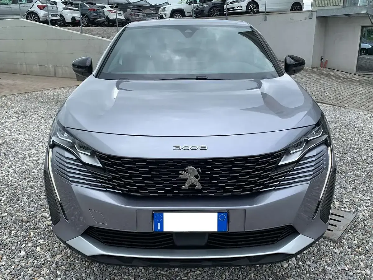 Usata Peugeot 3008 Allure 131 CV (96 kW) 2024 Other SUV