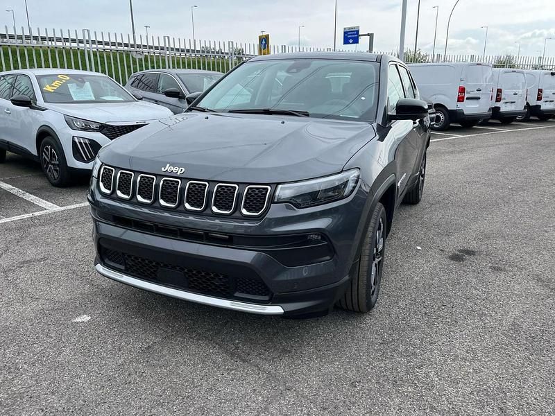 Nuova Jeep Compass Altitude 130 CV (95 kW) 2025 Grigio SUV