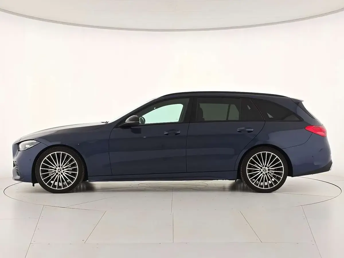 Usata Mercedes C220 Advanced Plus 197 CV (144 kW) 2024 Other Station wagon