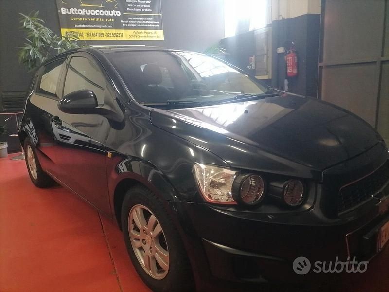 Usata Chevrolet Aveo LTZ 86 CV (63 kW) 2014 Nero Berlina