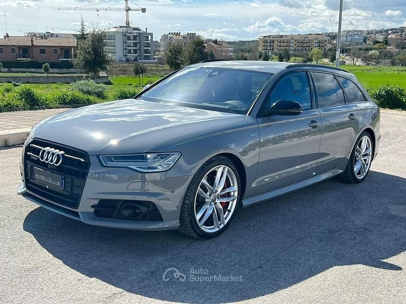 Usata Audi A6 Competition 326 CV (239 kW) 2018 Grigio Station wagon