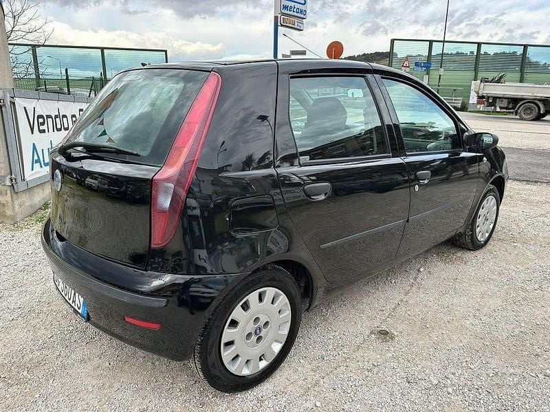 Usata Fiat Punto Classica 80 CV (58 kW) 2007 Nero Utilitaria