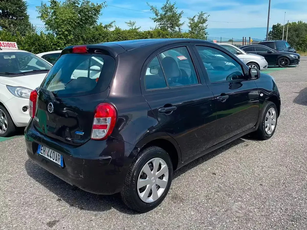 Usata Nissan Micra Visia 80 CV (58 kW) 2011 Nero Utilitaria
