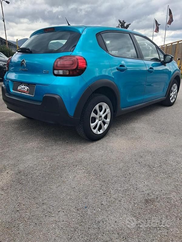 Usata Citroën C3 Shine 101 CV (74 kW) 2022 Blu Utilitaria