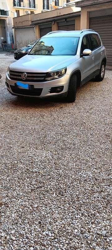 Usata VW Tiguan Trendline 122 CV (89 kW) 2011 Argento SUV