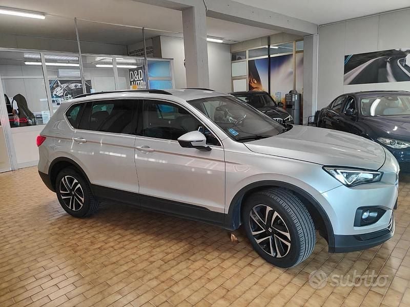 Usata Seat Tarraco 150 CV (110 kW) 2023 Grigio SUV