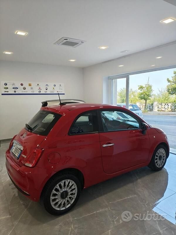 Usata Fiat 500 70 CV (51 kW) 2021 Rosso Berlina