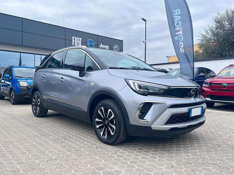 Usata Opel Crossland X Elegance 110 CV (80 kW) 2022 Grigio SUV