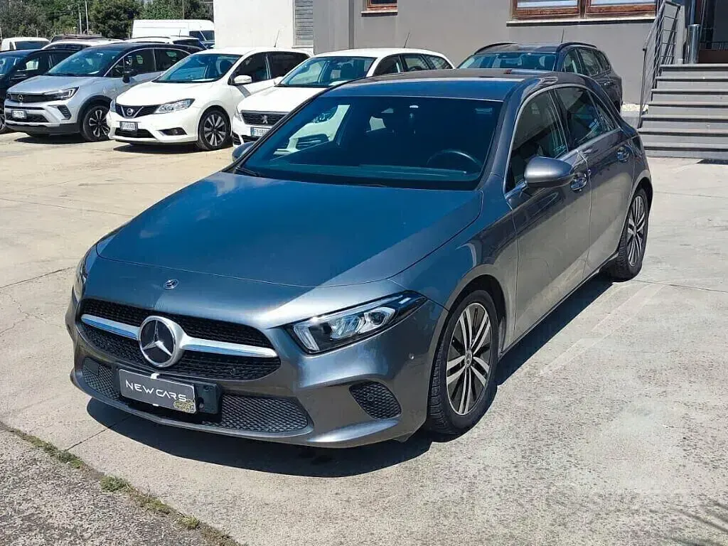 Usata Mercedes A250 224 CV (164 kW) 2022 Grigio Berlina