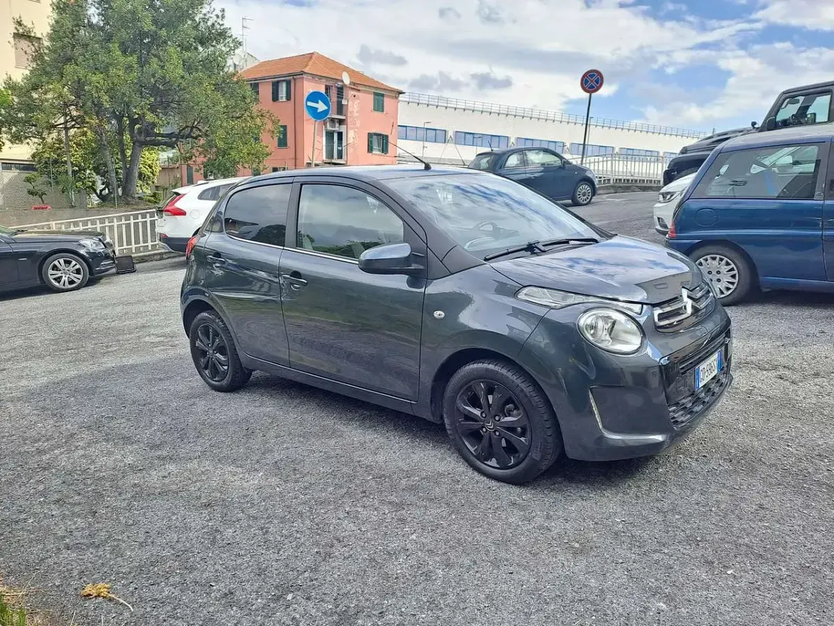 Gebraucht Citroën C1 Shine 72 PS (52 kW) 2020 Grau Kleinwagen