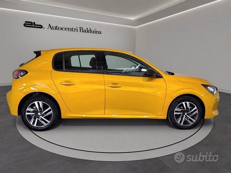 Usata Peugeot 208 Active 101 CV (74 kW) 2023 Giallo Utilitaria