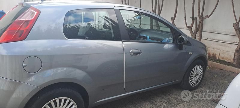 Usata Fiat Grande Punto 2006 Grigio Utilitaria