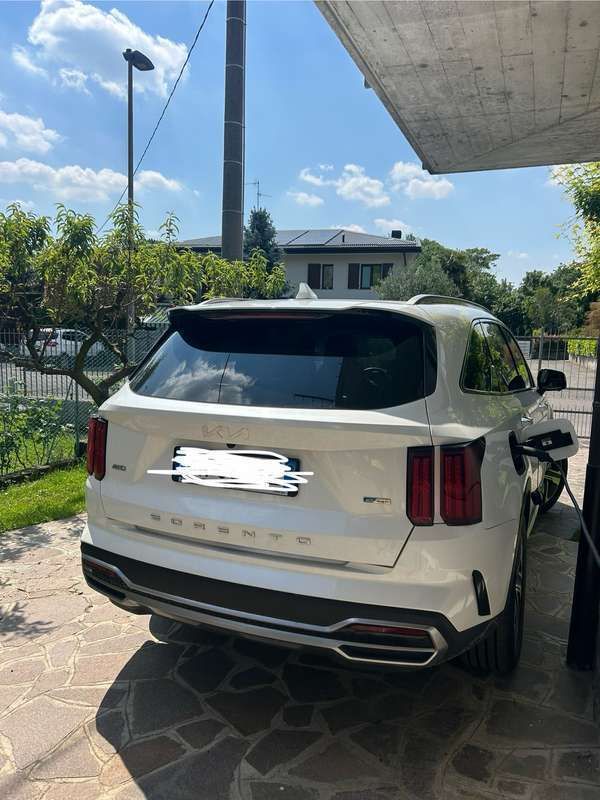 Usata 2022 Kia Sorento SUV | 39.500 € (Buon prezzo) - Immagine 1/4