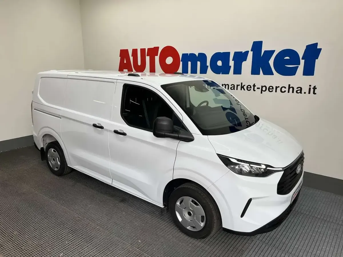 Usata Ford Transit Custom 136 CV (100 kW) 2024 Bianco Furgone