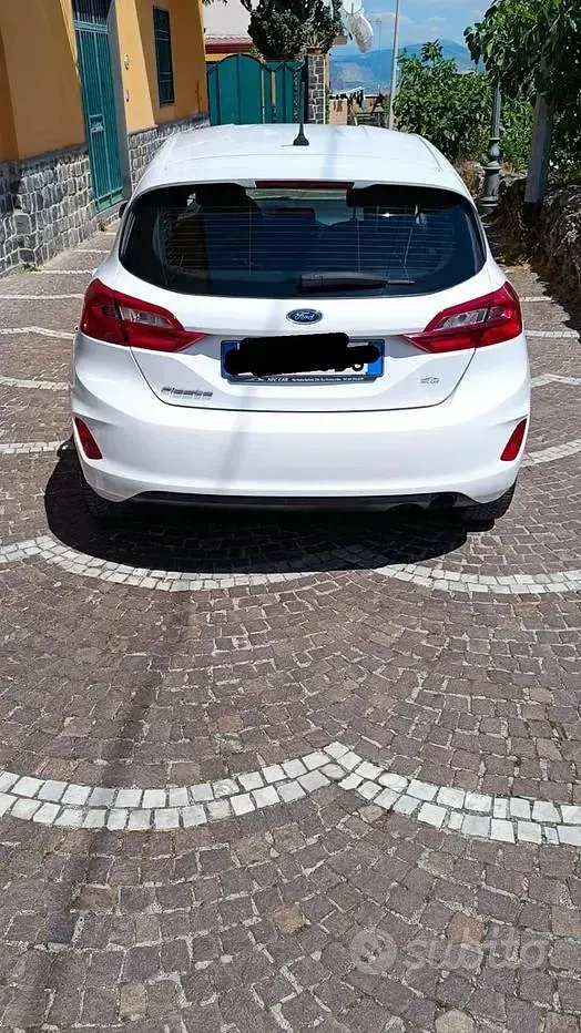Usata Ford Fiesta 2017 Bianco Utilitaria