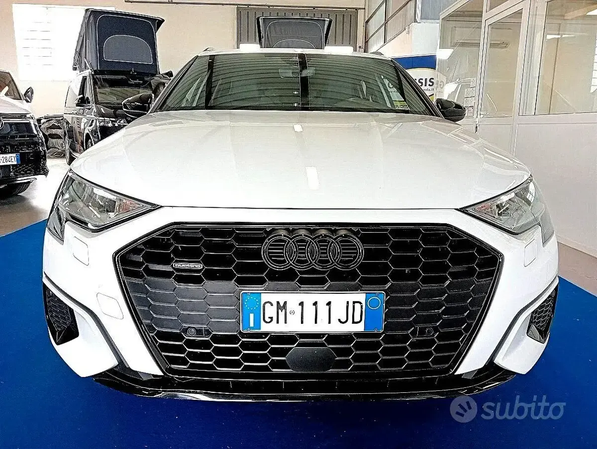 Usata Audi A3 S-Line 200 CV (147 kW) 2022 Bianco Berlina