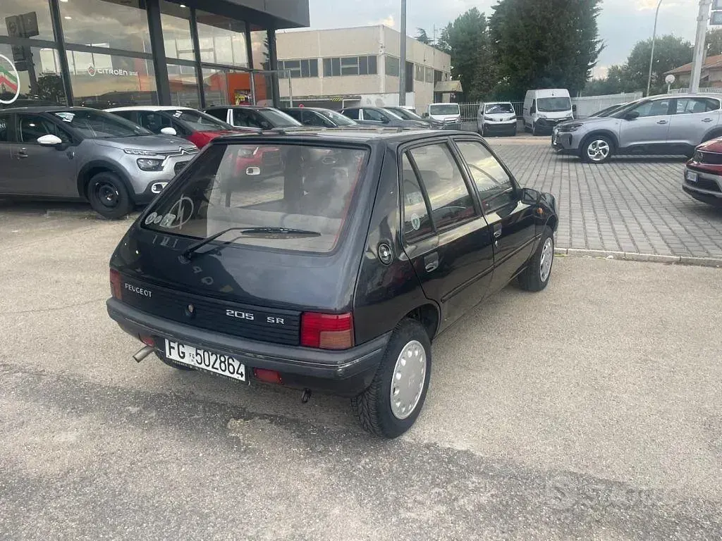 Usata Peugeot 205 60 CV (44 kW) 1992 Grigio Berlina