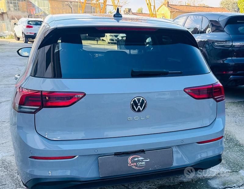 Usata VW Golf VII Style 150 CV (110 kW) 2021 Grigio Utilitaria