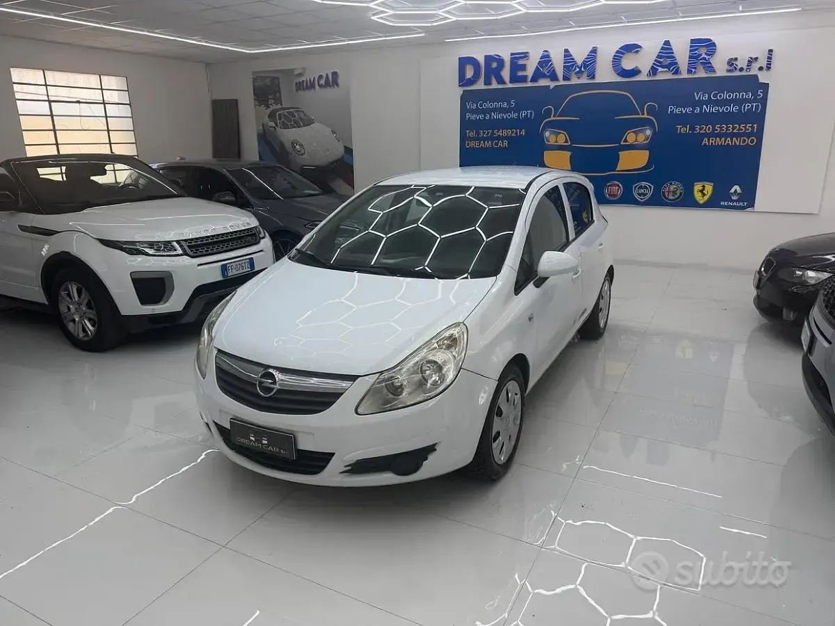 Usata Opel Corsa Club 75 CV (55 kW) 2008 Bianco Utilitaria