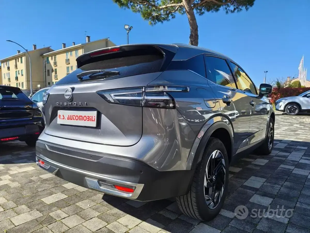 Ny Nissan Qashqai N-Connecta 140 HK (102 kW) 2026 Grå SUV