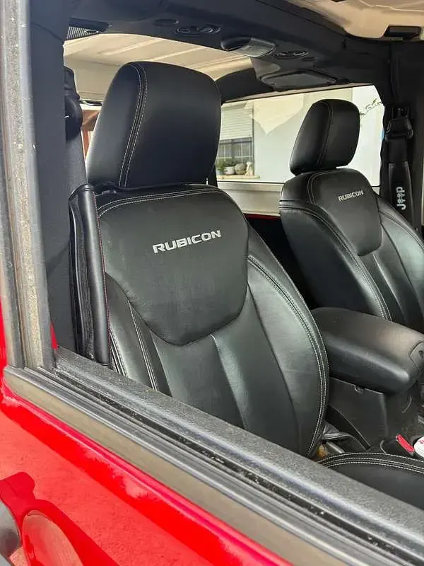 Usata Jeep Wrangler Rubicon 200 CV (147 kW) 2017 Rosso SUV