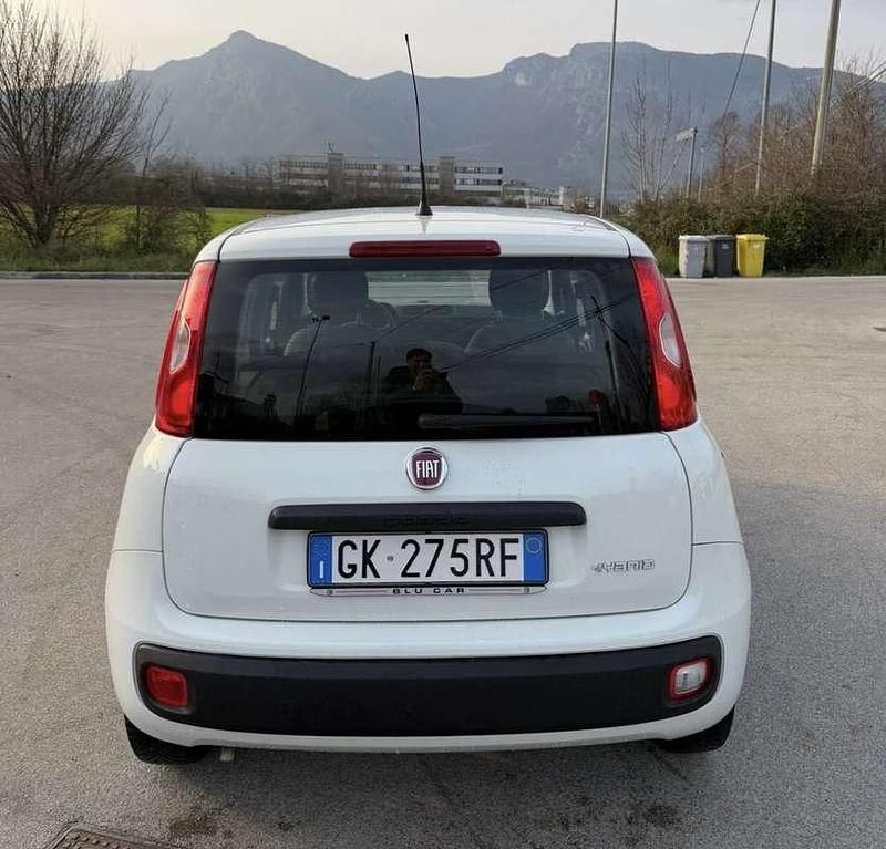 Usata Fiat Panda Easy 69 CV (50 kW) 2022 Utilitaria