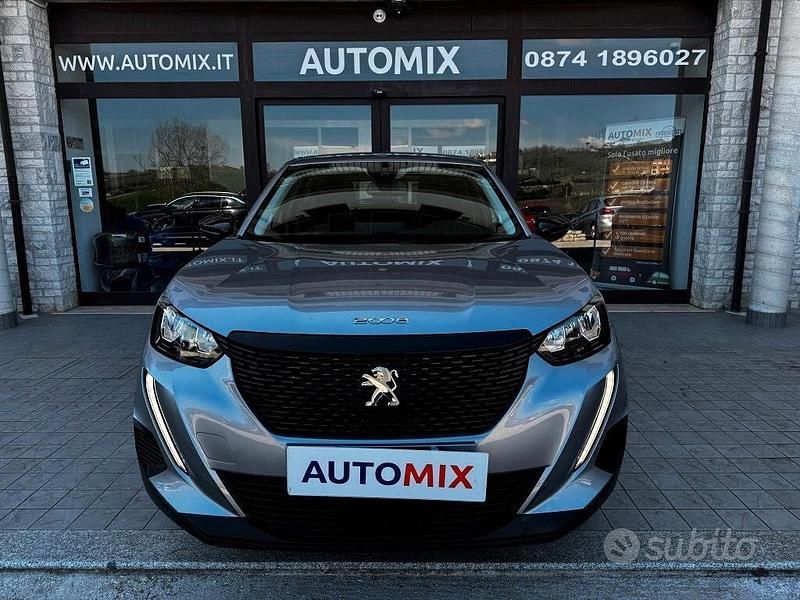 Usata Peugeot 2008 Active 131 CV (96 kW) 2021 Grigio SUV